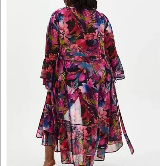 Torrid Pink and Purple Floral Swimsuit with Matching Kimono (Size 2 - 16/18) - Picture 2 of 13
